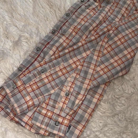 Mountain Hardware🛠️ Antimicrobial Button Down Long Sleeve Shacket, Size Medium - Picture 8 of 15